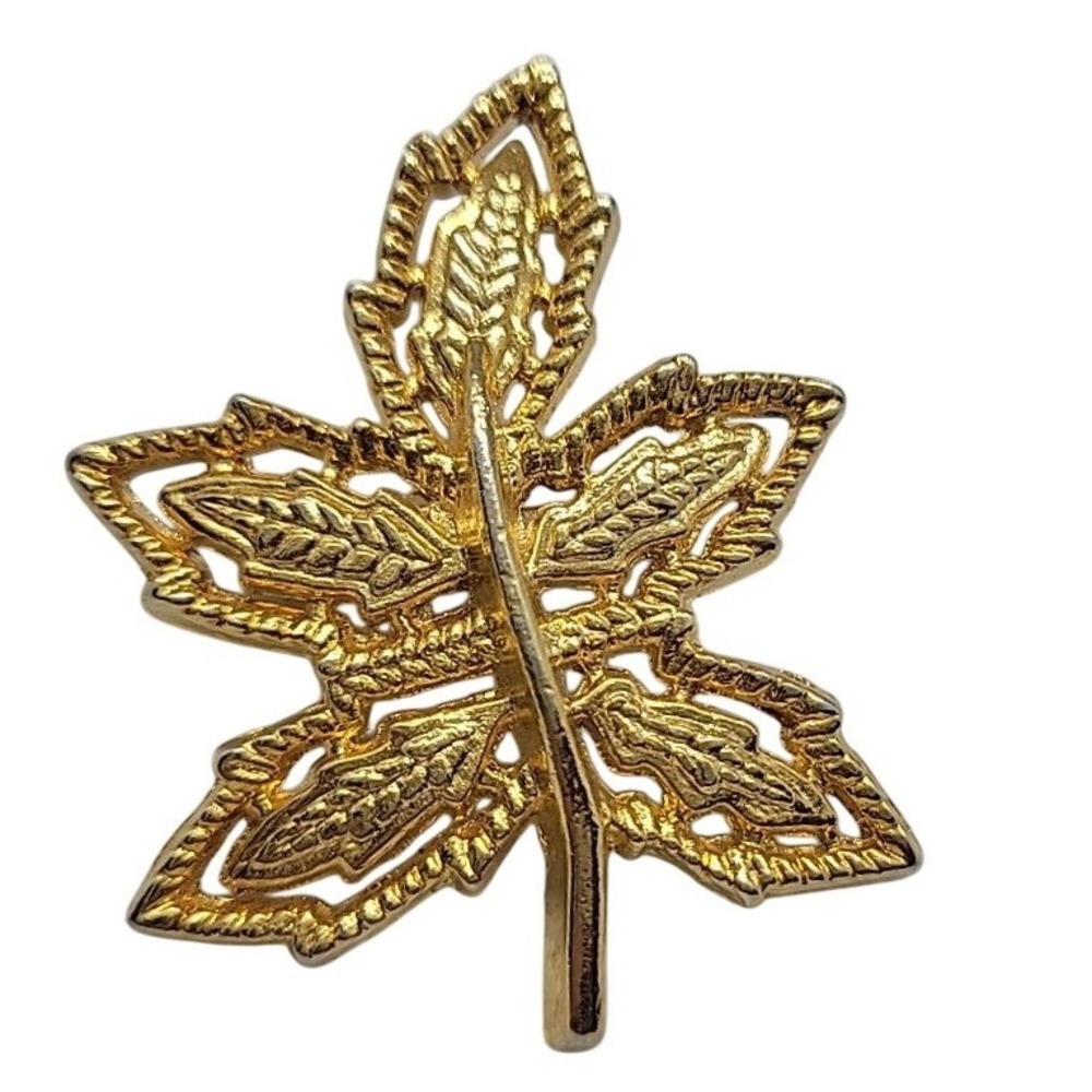 AAI (Accessories Associates, Inc.) gold-tone textured leaf brooch VTG SKUJ148